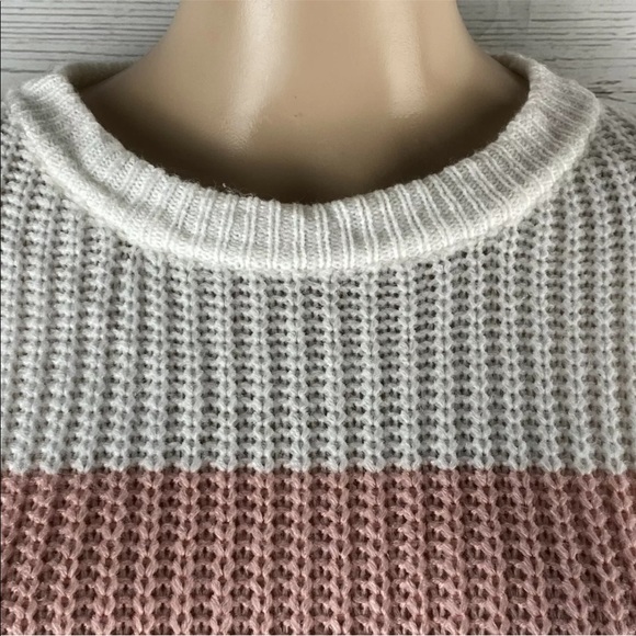 Shopthemint.com Striped Sweater 💕 - Picture 2 of 11